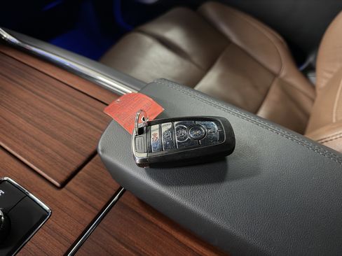 Used 2024 Lincoln Navigator Reserve image 19