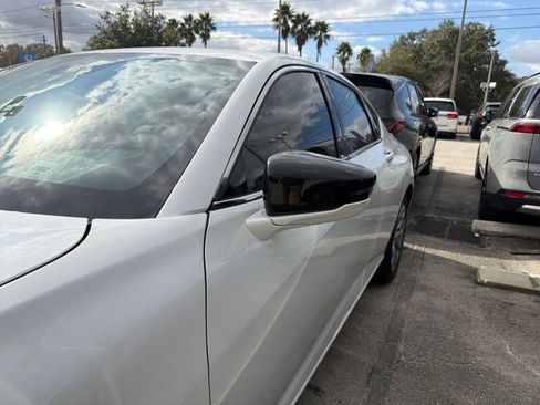 Used 2023 Acura TLX image 22
