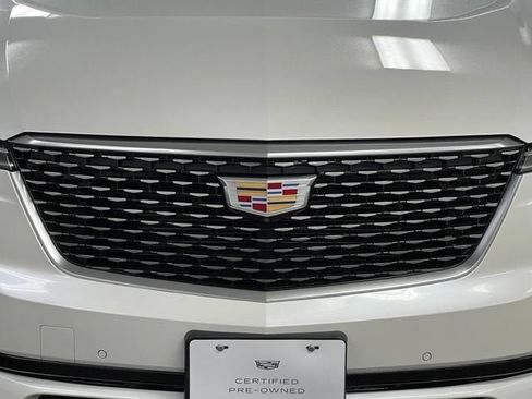 Used 2024 Cadillac XT6 Premium Luxury w/ Technology Package AWD/4WD image 9