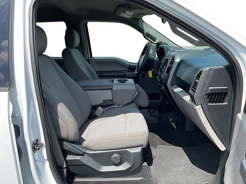 Used 2018 Ford F150 XLT image 11