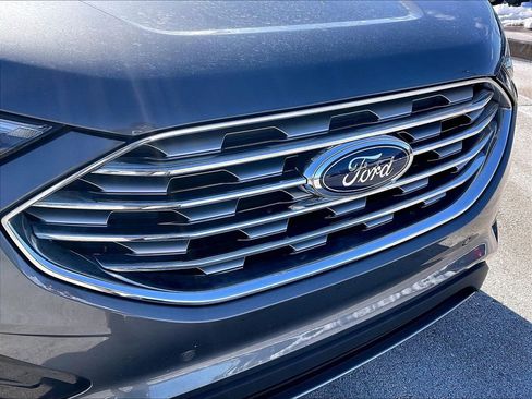 Used 2023 Ford Edge Titanium image 28