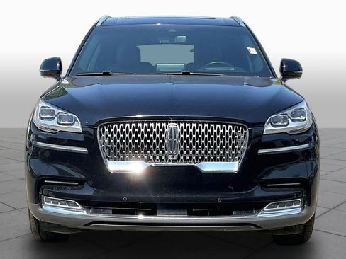 Used 2020 Lincoln Aviator Reserve w/ Equipment Group 202A AWD/4WD image 4