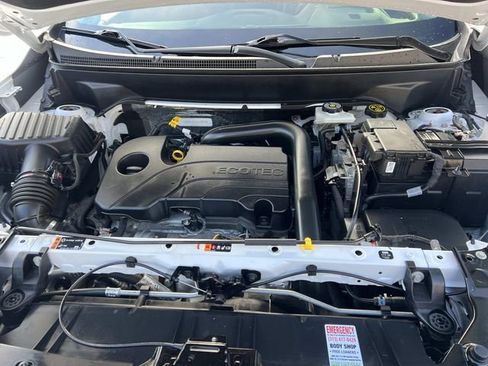 Certified 2024 GMC Terrain AT4 w/ Tech Package image 11