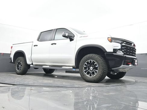 Used 2024 Chevrolet Silverado 1500 ZR2 w/ Technology Package AWD/4WD image 23