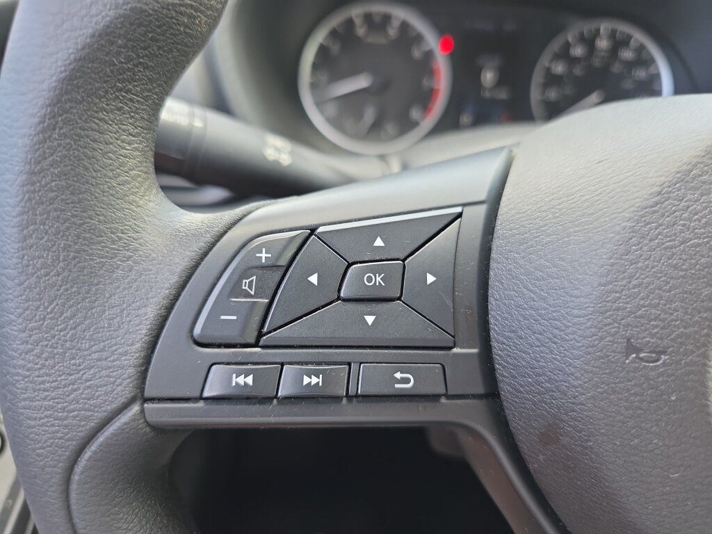 Used 2025 Nissan Sentra S FWD image 20