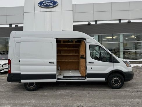 Used 2018 Ford Transit 250 148 High Roof image 23
