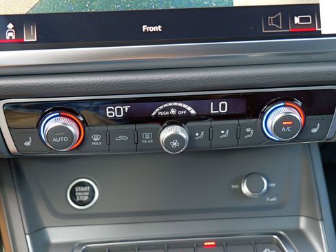 New 2025 Audi Q3 2.0T Premium Plus image 16