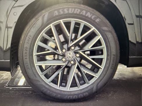 Used 2025 Lexus TX 350 AWD w/ Technology Package image 9