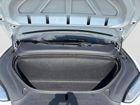 Used 2018 Tesla Model X 75D AWD/4WD image 20