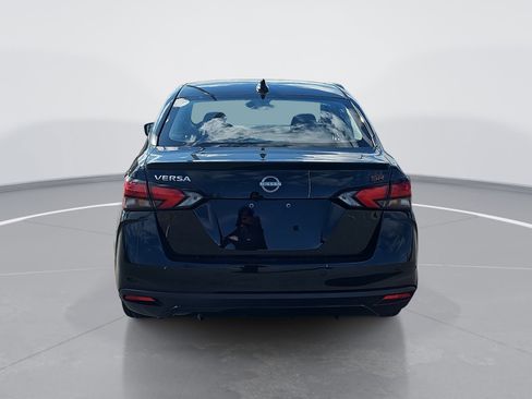 Used 2025 Nissan Versa SR w/ Trunk Package image 4