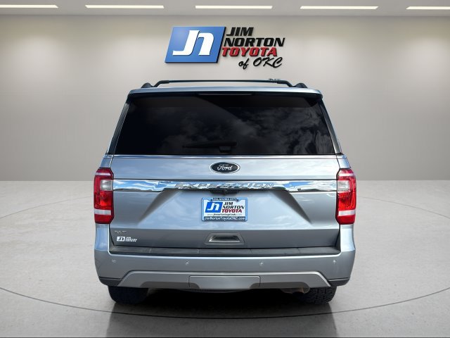 Used 2020 Ford Expedition XLT w/ Equipment Group 202A RWD image 6