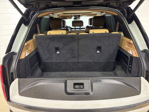 Used 2023 Land Rover Range Rover Long Wheelbase SE image 46