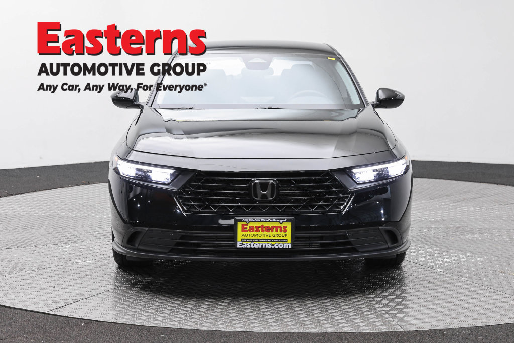 Used 2023 Honda Accord LX image 3