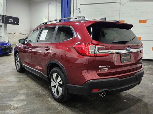 Used 2025 Subaru Ascent Premium image 16