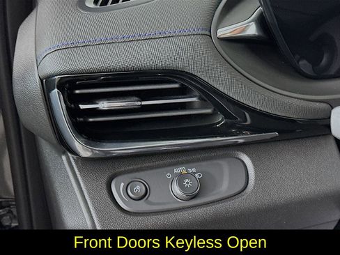 Used 2024 Buick Envista Sport Touring w/ Convenience I Package image 15