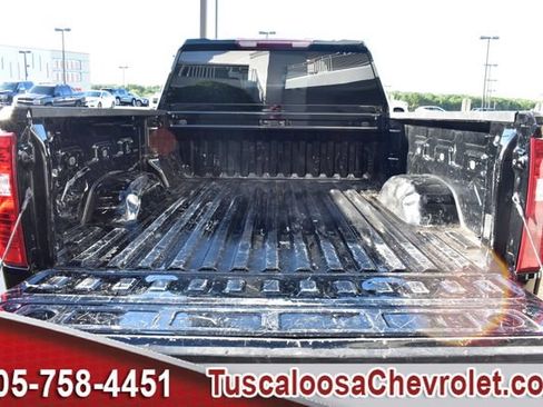 Used 2025 Chevrolet Silverado 2500 Custom AWD/4WD image 10