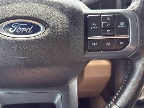 Certified 2024 Ford F450 Lariat w/ Lariat Ultimate Package AWD/4WD image 16