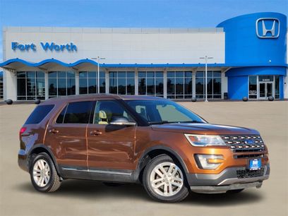 Used 2017 Ford Explorer XLT w/ Equipment Group 202A