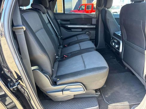 Used 2019 Ford Expedition Max XLT image 15