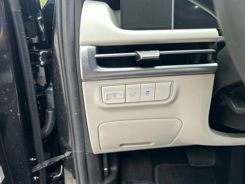 Used 2025 Hyundai Tucson SEL FWD image 24