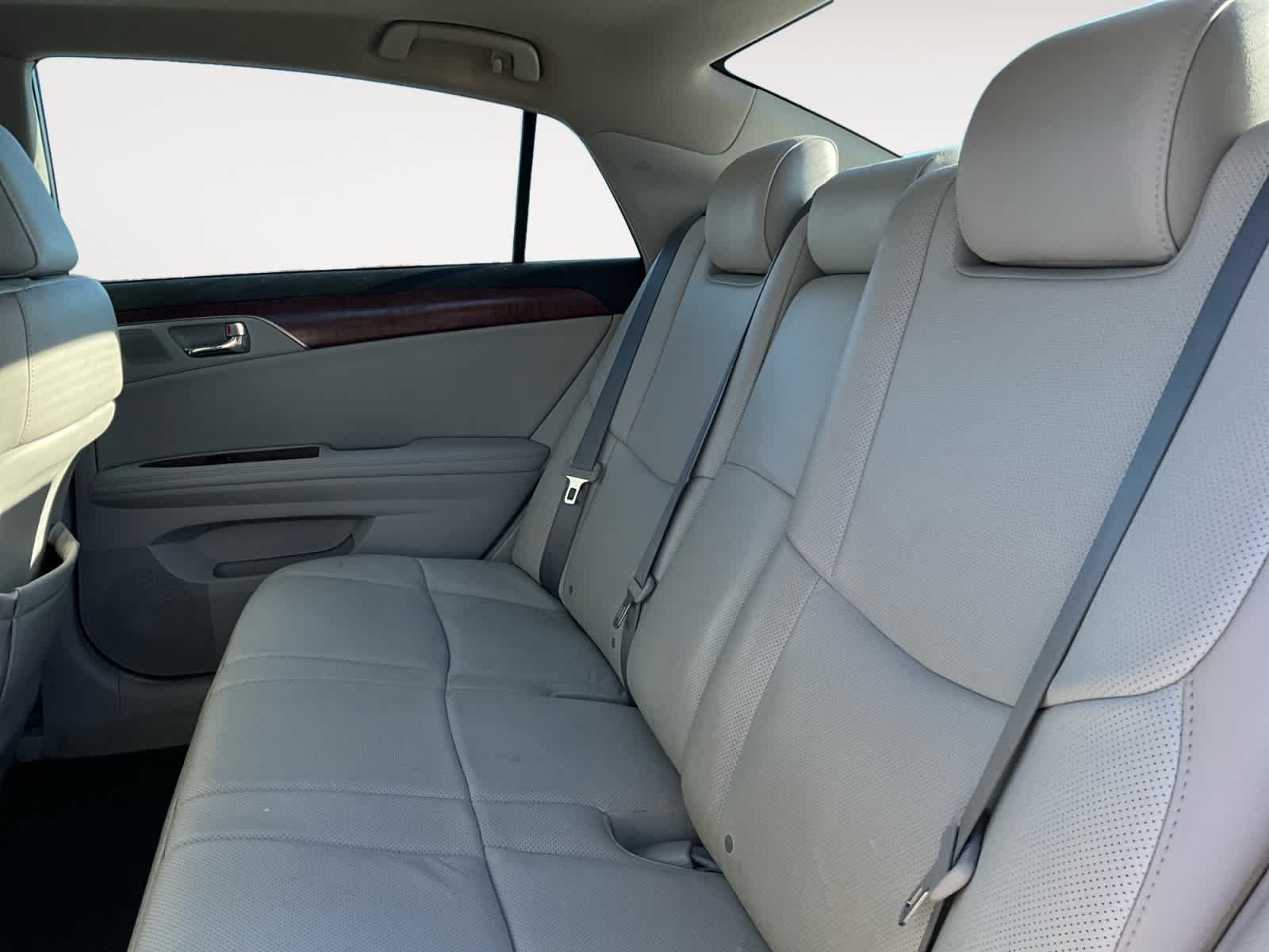 Used 2011 Toyota Avalon Limited FWD image 13