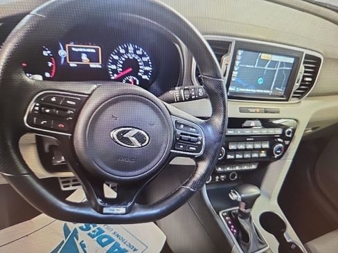 Used 2019 Kia Sportage SX image 6