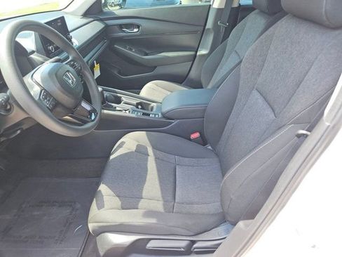 Certified 2025 Honda Accord LX image 14