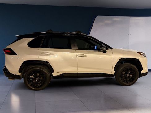 Used 2024 Toyota RAV4 XSE image 6