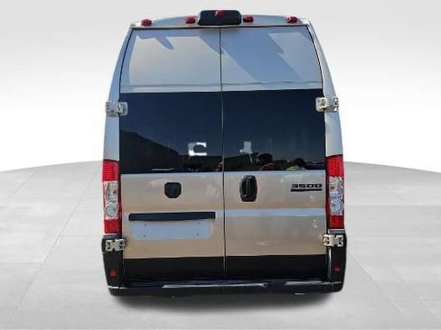 Used 2026 RAM ProMaster 3500 w/ Quick Order Package 22G SLT FWD image 5