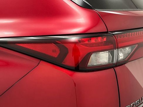 New 2026 Nissan Rogue SL AWD/4WD image 16