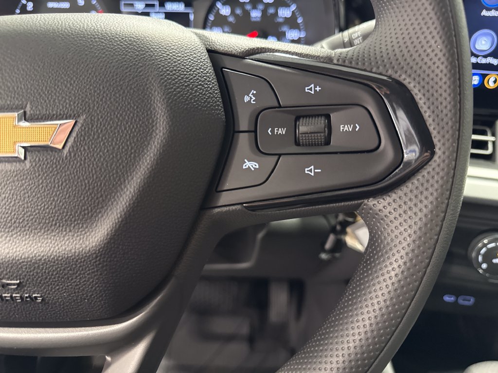New 2026 Chevrolet Trax LS w/ Driver Confidence Package FWD image 3