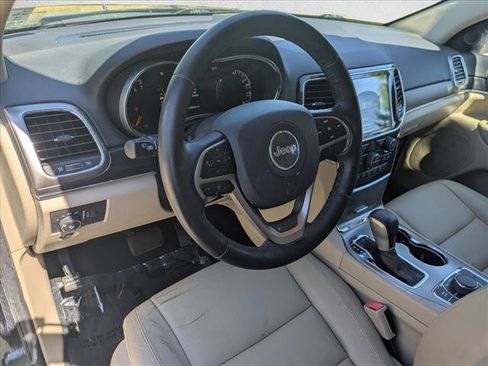 Used 2020 Jeep Grand Cherokee Limited AWD/4WD image 10