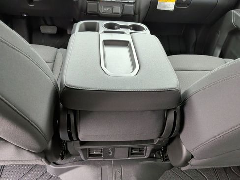 New 2025 Chevrolet Silverado 1500 Custom RWD image 32