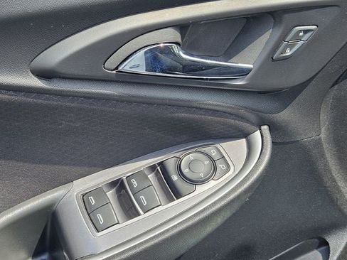 Used 2024 Chevrolet Malibu LT FWD image 34