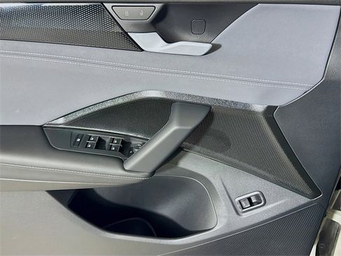 New 2026 Volkswagen Tiguan SE R-Line image 15