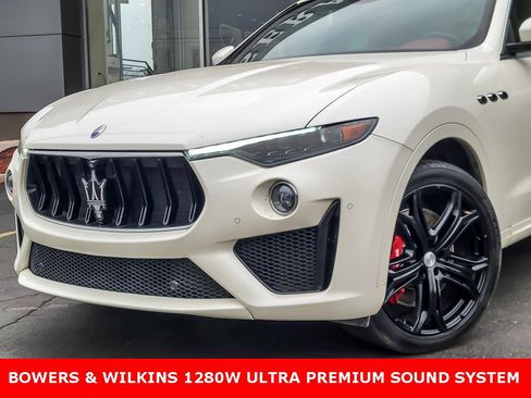 Used 2019 Maserati Levante GTS image 2