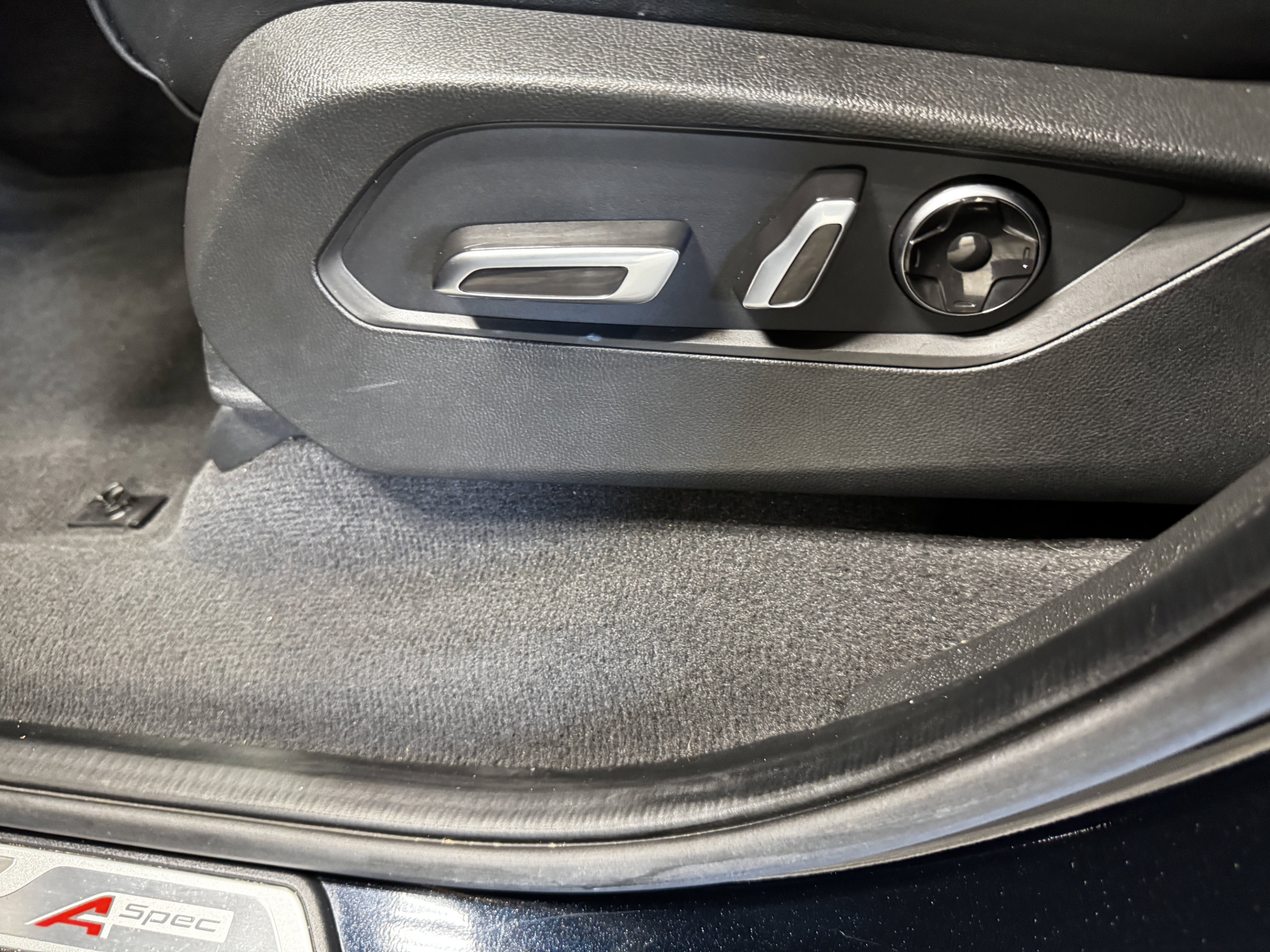 Used 2022 Acura MDX A-Spec AWD/4WD image 31
