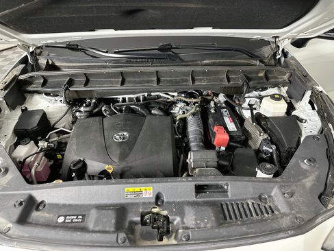 Used 2022 Toyota Highlander XSE AWD/4WD image 35