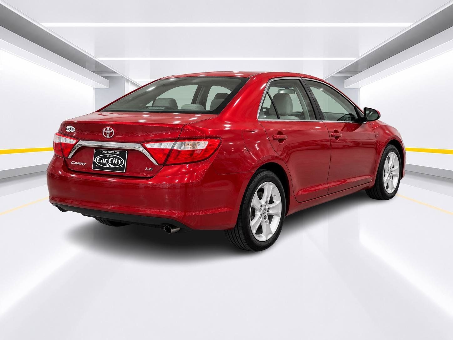 Used 2010 Ford Fusion SE FWD image 5