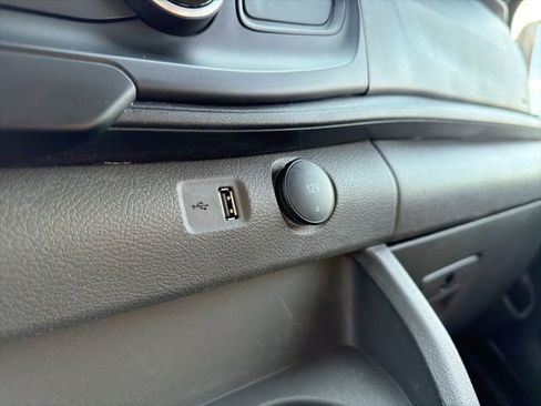 Certified 2023 Ford Transit 150 Low Roof image 29