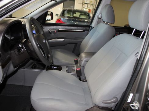 Used 2012 Hyundai Santa Fe GLS FWD image 22