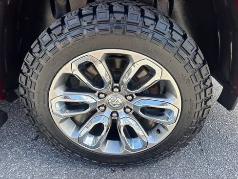 Used 2021 RAM 1500 Laramie w/ Sport Appearance Package AWD/4WD image 23