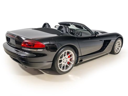 Used 2005 Dodge Viper SRT-10 image 7