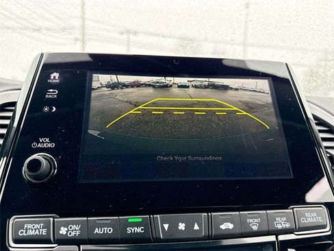 Used 2018 Honda Odyssey Elite image 17