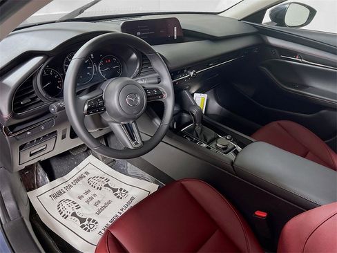 Used 2025 MAZDA MAZDA3 s image 9