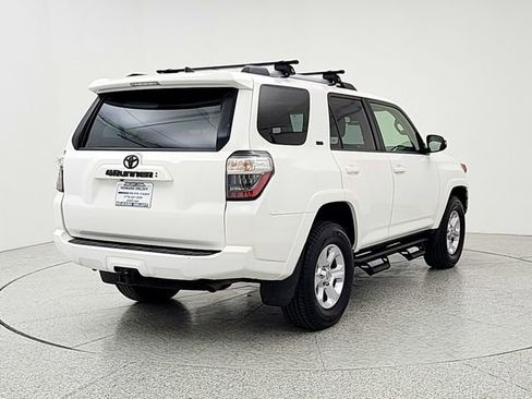 Used 2021 Toyota 4Runner SR5 Premium w/ Moonroof Package AWD/4WD image 5