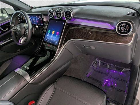 Certified 2025 Mercedes-Benz GLC 300 4MATIC image 20