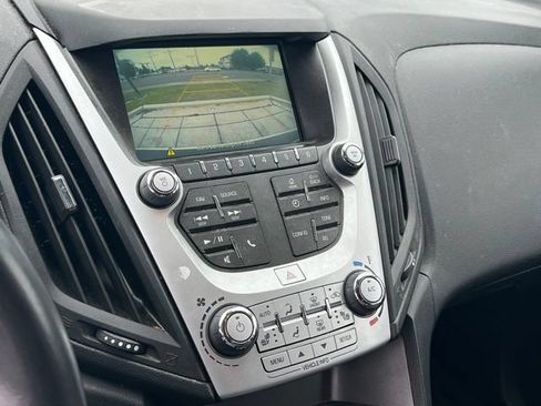 Used 2017 Chevrolet Equinox LT w/ Convenience Package FWD image 13
