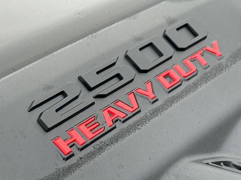 New 2026 RAM 2500 Laramie AWD/4WD image 6
