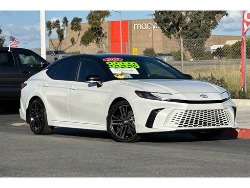 Certified 2025 Toyota Camry XSE image 2